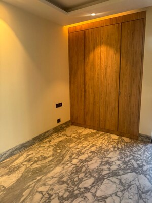 Room in 3 BHK Builder Floor at New Rajinder Nagar – for Sale