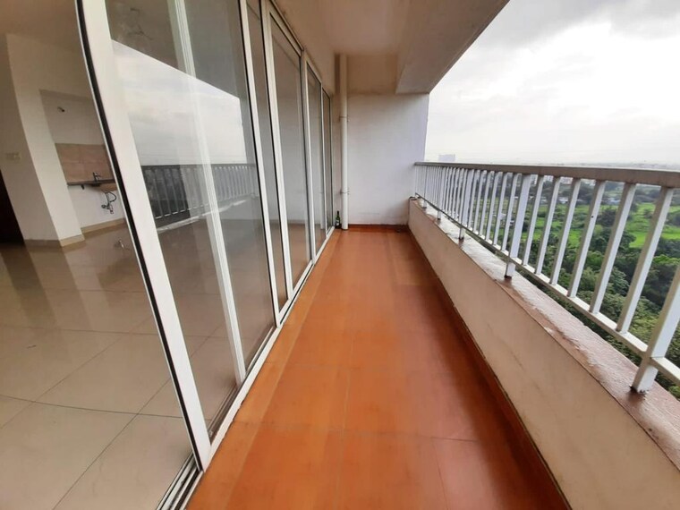 Balcony, amanora-victory-towers 3.5 Bedroom 1345 Sq.Ft. Apartment In Hadapsar Pune 9373849