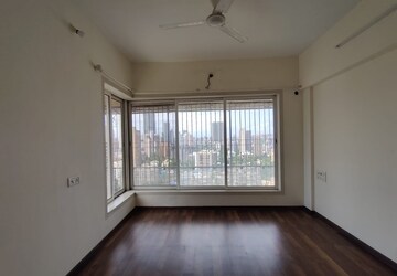 Room in 2 BHK Apartment at Chandak 34 Park Estate, Goregaon West – for Rent
