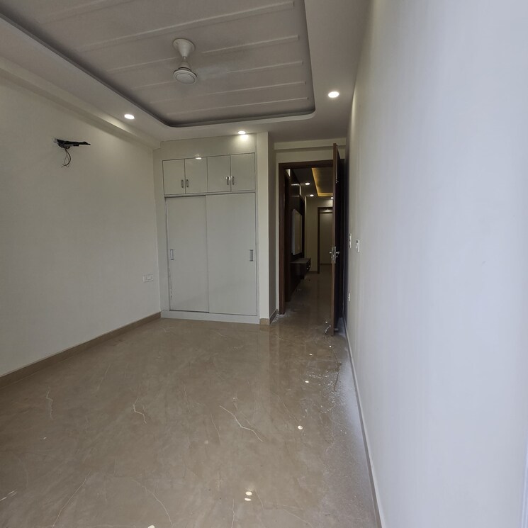 Room, chattarpur 3 Bedroom 1200 Sq.Ft. Builder Floor In Chattarpur Delhi 9374051