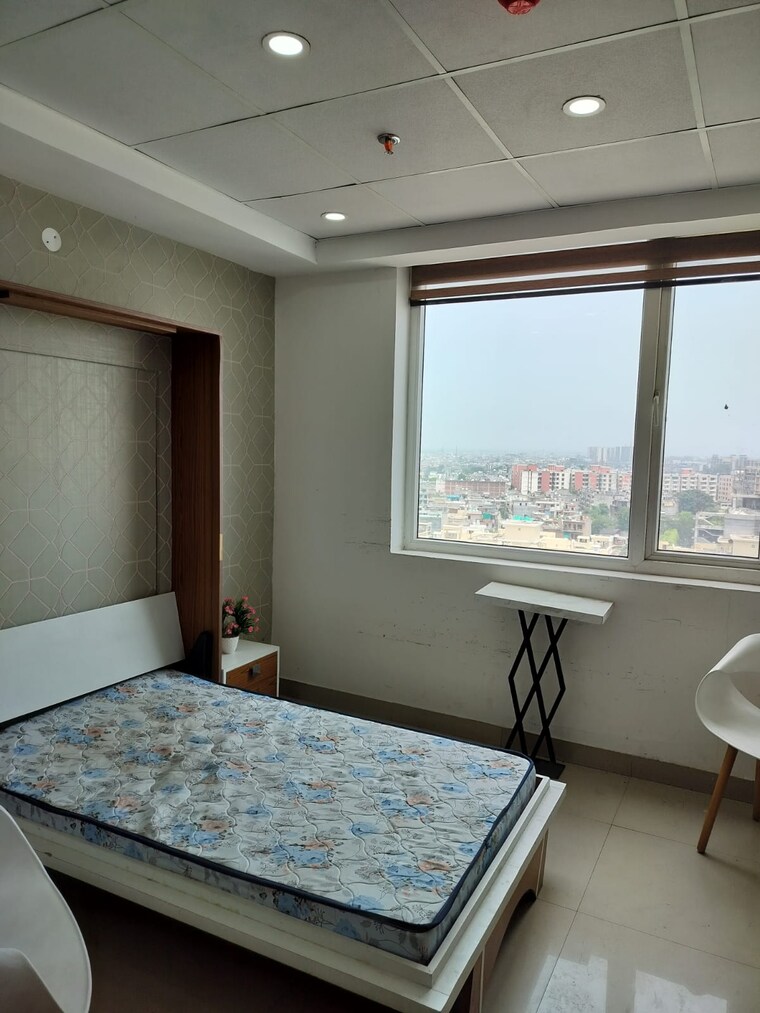 Bedroom, chandigarh-citi-center 1 RK 400 Sq.Ft. Apartment In Vip Road Zirakpur 9373954