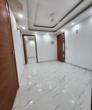 2 BHK Builder Floor For Sale in Saket