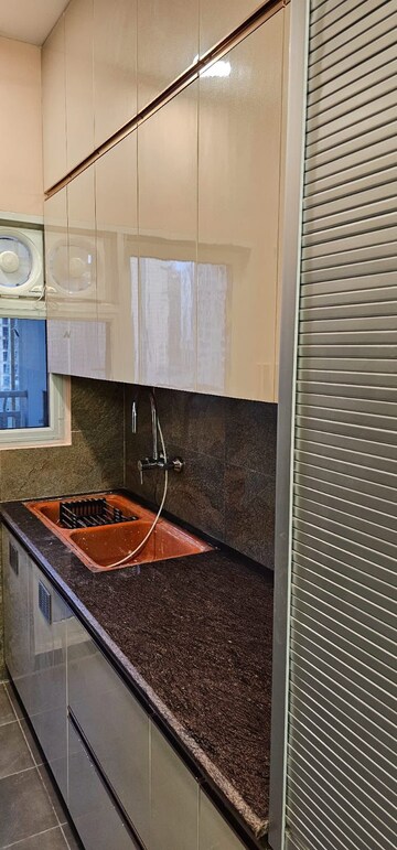 Team Area in 3 BHK Apartment at Elite Golf Green, Sector 79 – for Rent