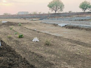  Land For Sale in Bhatagaon