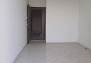 Room in 1 BHK Apartment at Bhairaav Goldcrest Residency, Ghansoli – for Rent