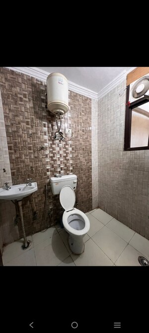 Bathroom in 1 BHK Builder Floor at Saket – for Rent