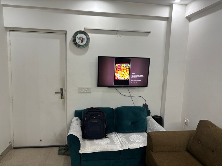 Team Area, tulip-lemon 1 Bedroom 444 Sq.Ft. Apartment In Sector 69 Gurgaon 9374030