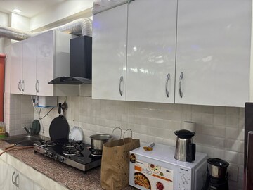 Team Area in 1 BHK Apartment at Tulip Lemon, Sector 69 – for Rent