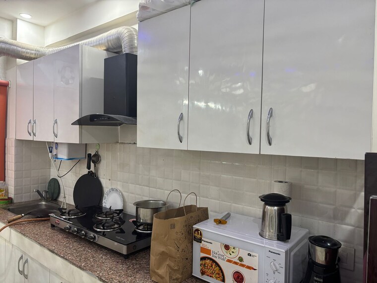 Team Area, tulip-lemon 1 Bedroom 444 Sq.Ft. Apartment In Sector 69 Gurgaon 9374030