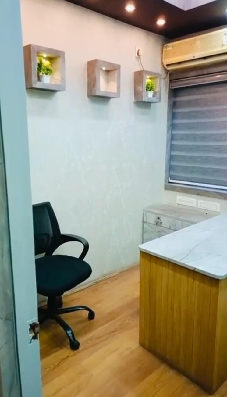 Bathroom, bbd bagh Commercial Office Space 430 Sq.Ft. In Bbd Bagh Kolkata 9374086