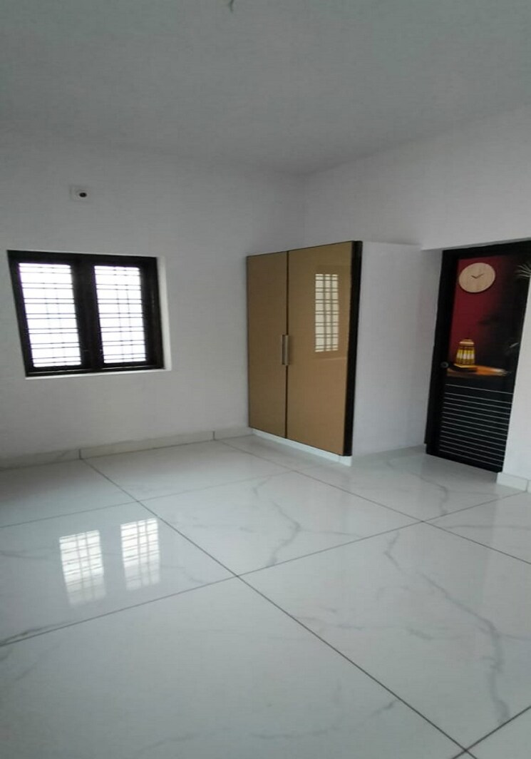 Room, thiroor 3 Bedroom 1400 Sq.Ft. Independent House In Thiroor Thrissur 9374079