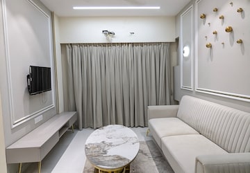 Team Area in 1 BHK Apartment at Kenny Kashi Bhuvan, Kandivali West – for Sale