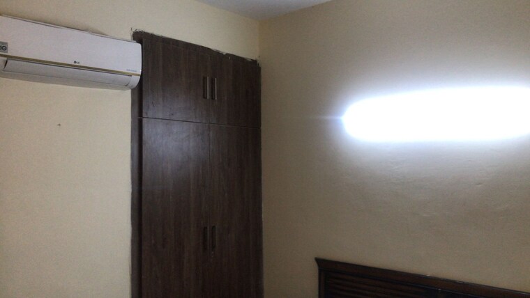 Room, emaar-palm-hills 3 Bedroom 1450 Sq.Ft. Apartment In Sector 77 Gurgaon 9373795