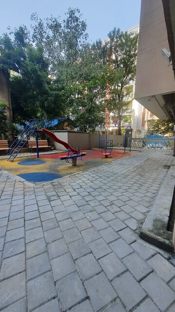 Swimming Pool in 4 BHK Apartment at Ghatkopar East – for Sale