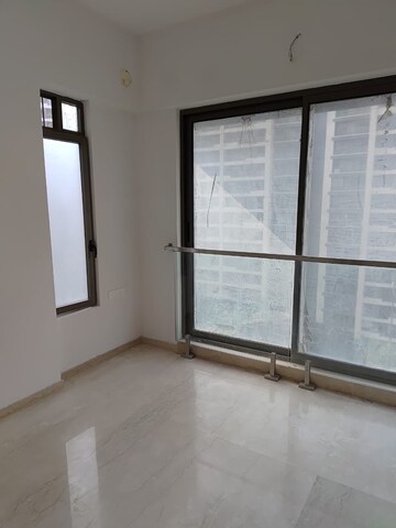 Room in 2 BHK Apartment at Adani Ten BKC, Bandra East – for Rent