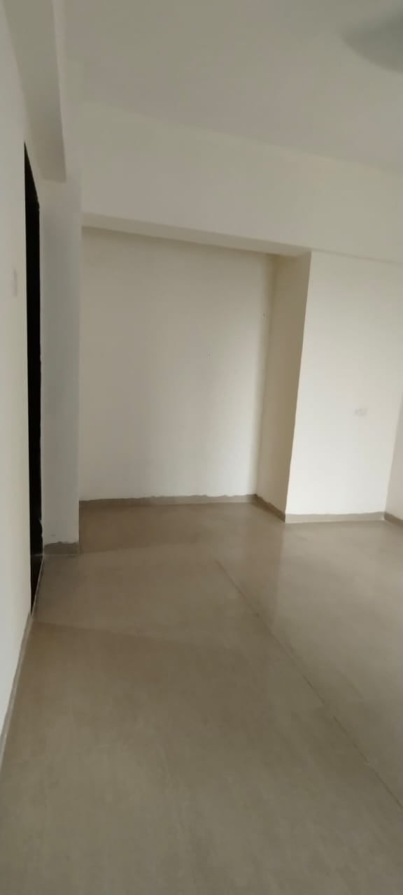 1 BHK + Servant Room Apartment For Rent in Puranik Aarambh