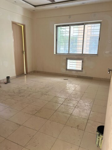 Room in 2 BHK Apartment at Celestia Spaces, Parel – for Rent