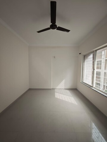 Room in 2.5 BHK Apartment at GK Rose County, Pimple Saudagar – for Rent