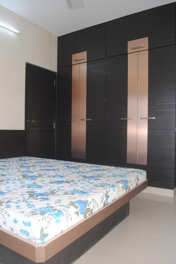 Bedroom in 3.5 BHK Apartment at Celestia Spaces, Parel – for Rent
