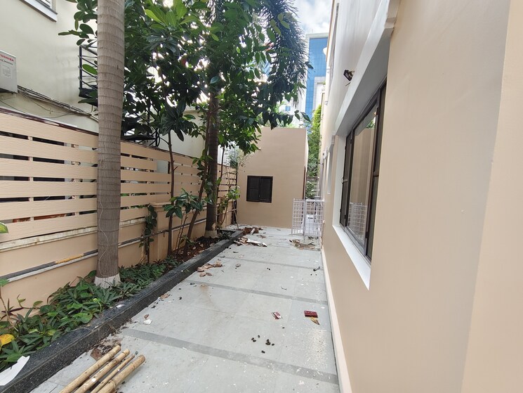 Balcony, divyasree-orion-villas 5 Bedroom 4200 Sq.Ft. Villa In Gachibowli Hyderabad 9374389