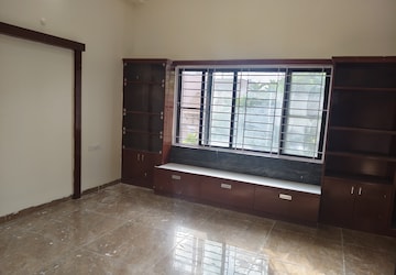 Room in 5 BHK Villa at DivyaSree Orion Villas, Gachibowli – for Rent