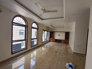Parking in 5 BHK Villa at DivyaSree Orion Villas, Gachibowli – for Rent