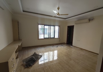 Room in 5 BHK Villa at DivyaSree Orion Villas, Gachibowli – for Rent