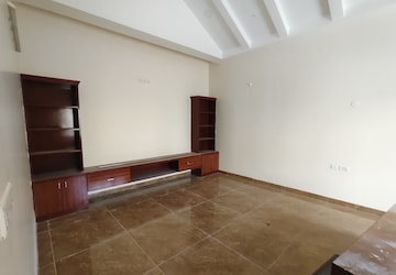 Room in 5 BHK Villa at DivyaSree Orion Villas, Gachibowli – for Rent