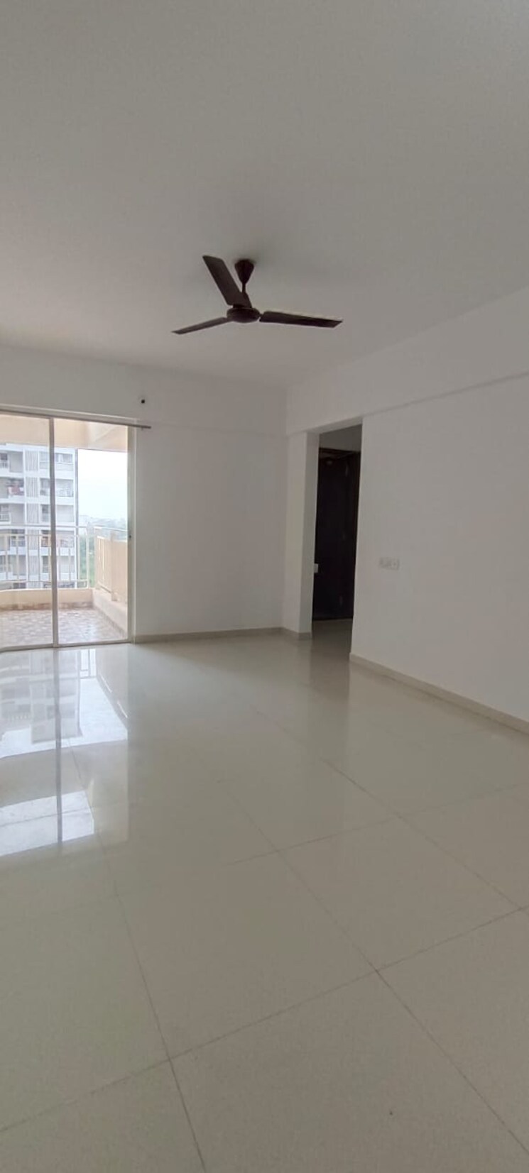 Room, majestique-city 2 Bedroom 685 Sq.Ft. Apartment In Wagholi Pune 9374424