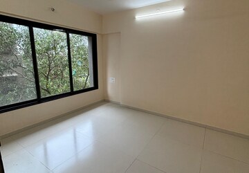 2 BHK Apartment For Sale in Bhatia Esspee Towers, Borivali East