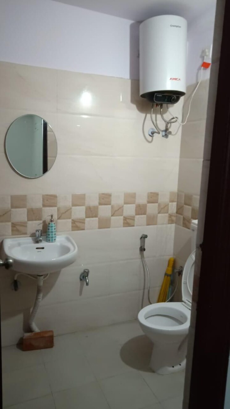 Bathroom, sk-brindavan 2 Bedroom 1081 Sq.Ft. Apartment In Kalkere Bangalore 9374415