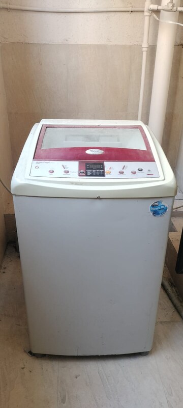 Furnished Amenities in 1 BHK Apartment at K Raheja Raheja Residency, Malad East – for Rent