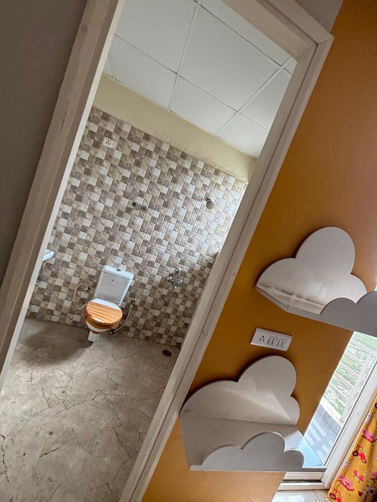 Master Bedroom, adore-legend 4 Bedroom 2040 Sq.Ft. Apartment In Sector 84 Faridabad 9374575