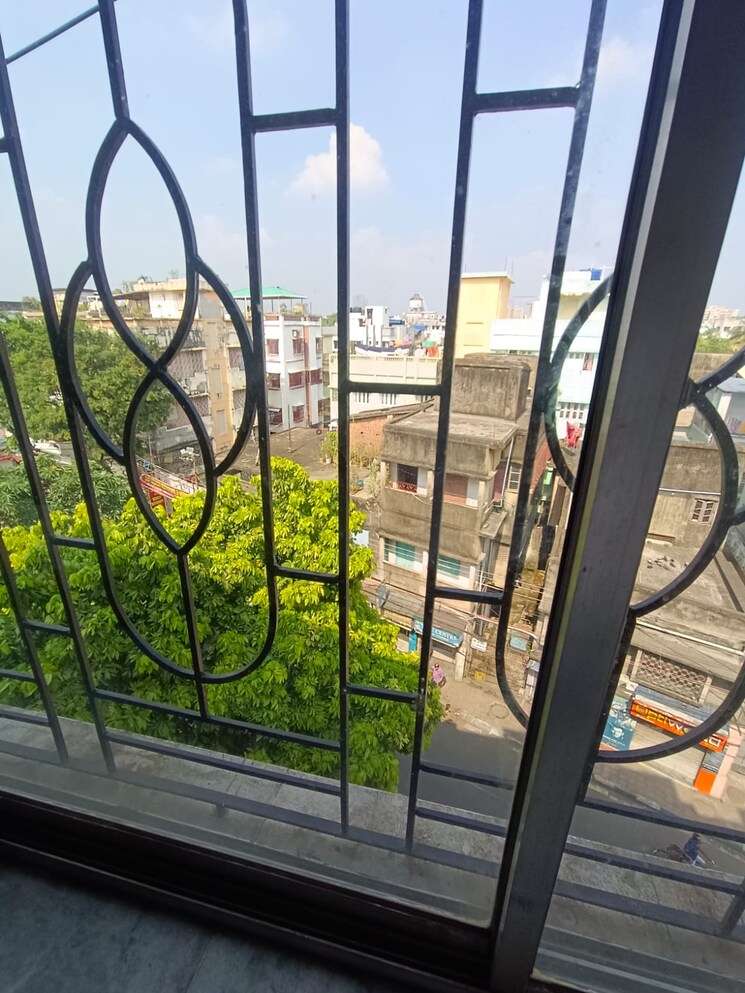 Balcony, roy bahadur road 2 Bedroom 1040 Sq.Ft. Builder Floor In Roy Bahadur Road Kolkata 9374438