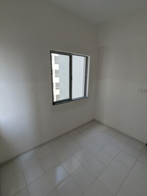 Room in 3 BHK Apartment at Eden Solaris Joka, Bishnupur – for Sale