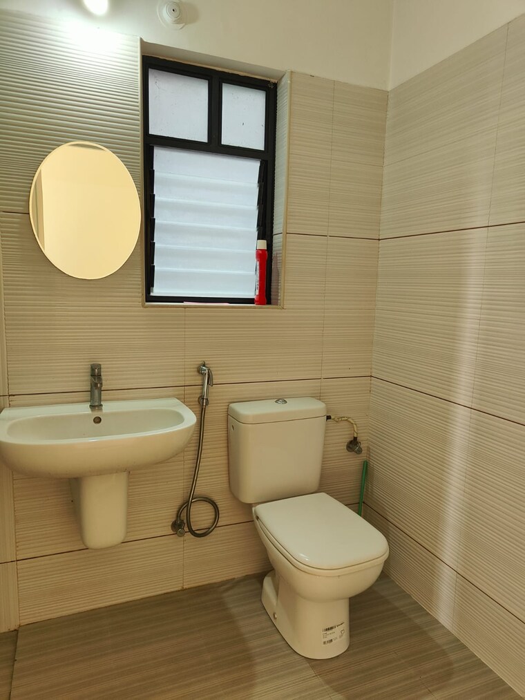 Bathroom, arjun nagar 2 Bedroom 753 Sq.Ft. Builder Floor In Arjun Nagar Delhi 9374656