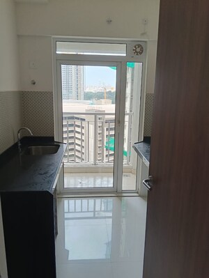 Furnished Amenities in 1 BHK Apartment at Lodha Amara, Kolshet Road – for Rent