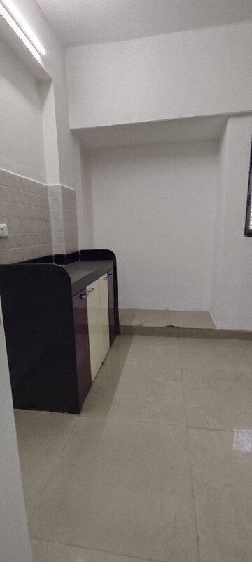 Team Area in 2 BHK Apartment at Haware Estate, Kasarvadavali – for Rent