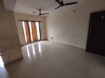 2 BHK Apartment For Rent in Vistas CHS, Kavesar