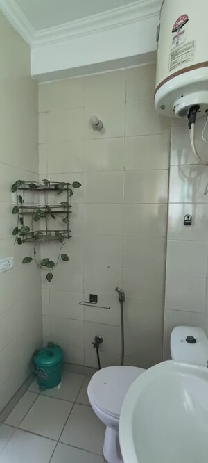 Bathroom in 1 BHK Builder Floor at Malviya Nagar – for Rent