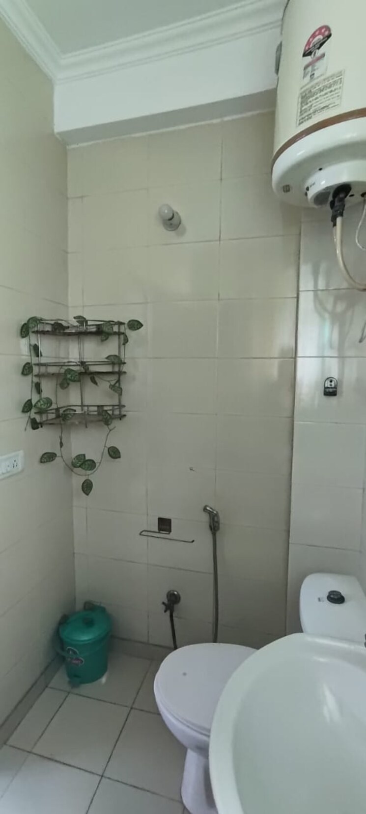 Bathroom, malviya nagar 1 Bedroom 750 Sq.Ft. Builder Floor In Malviya Nagar Delhi 9374756