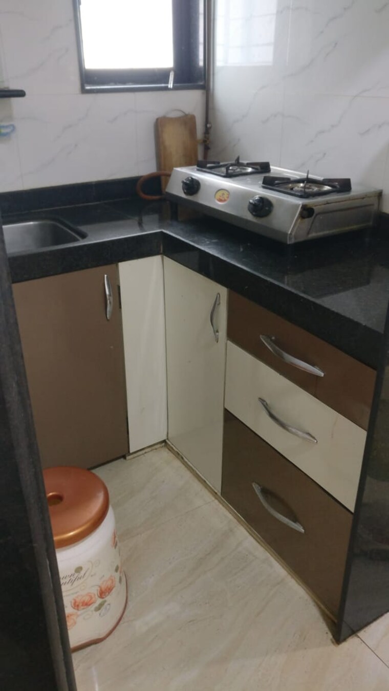 Kitchen, vile parle east 1 Bedroom 350 Sq.Ft. Apartment In Vile Parle East Mumbai 9374765