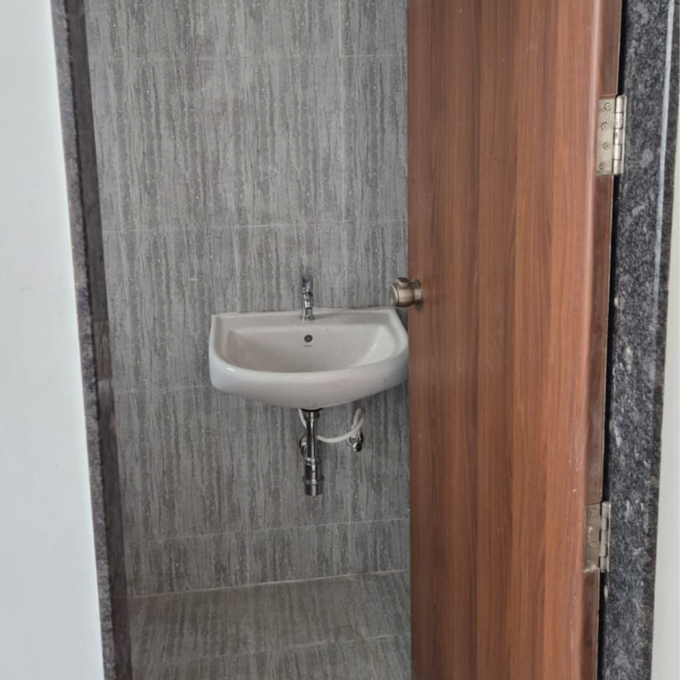 Bathroom, mittal-petals Commercial Office Space 220 Sq.Ft. In Park Street Pune 9374759