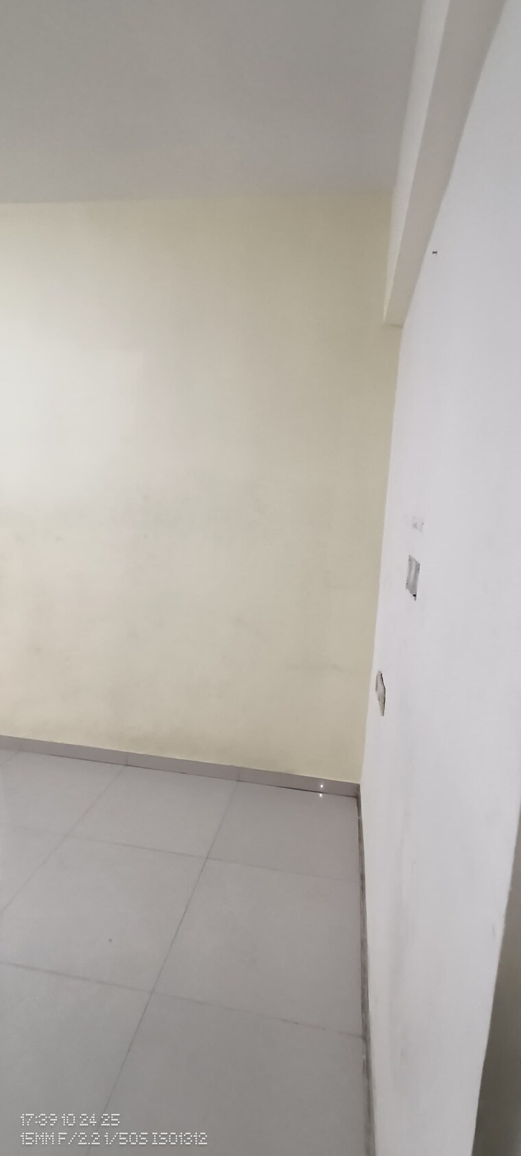 Room, vijay-park 1 Bedroom 450 Sq.Ft. Apartment In Kasarvadavali Thane 9374757