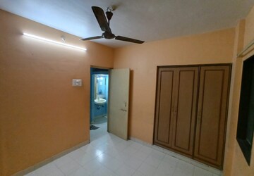 Room in 1 BHK Apartment at Vijay Park, Kasarvadavali – for Rent