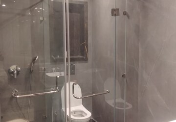 Bathroom in 3 BHK Builder Floor at Greater Kailash Part 3 – for Rent