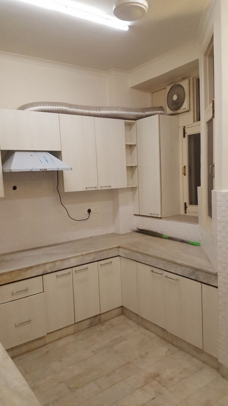 Kitchen, greater kailash ii 3 Bedroom 1700 Sq.Ft. Builder Floor In Greater Kailash ii Delhi 9374776
