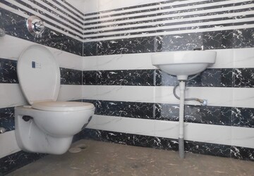 Bathroom in 3 BHK Apartment at Somani Dream Home, Punawale – for Sale