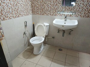 Bathroom in 2 BHK Apartment at JM Florance, Tech Zone 4 Greater Noida – for Rent