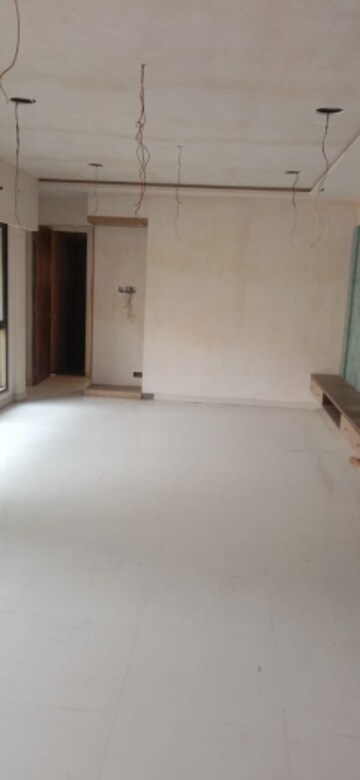 Shop For Sale in Ashish Complex Dahisar East, Dahisar East